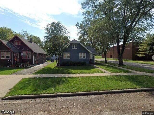 House image located at Elgin, IL 60123