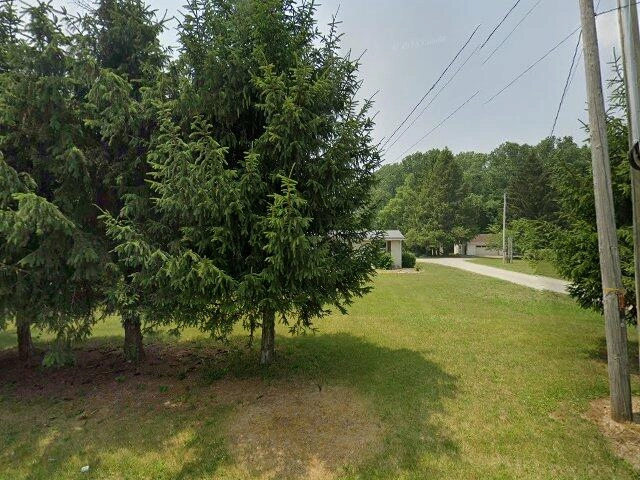 House image located at Warsaw, IN 46582