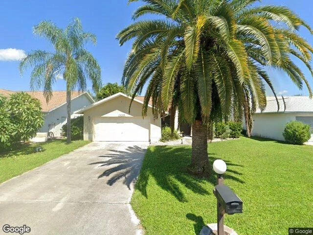 House image located at Fort Myers, FL 33966