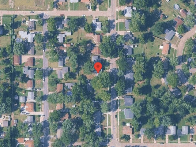 House image located at Topeka, KS 66605