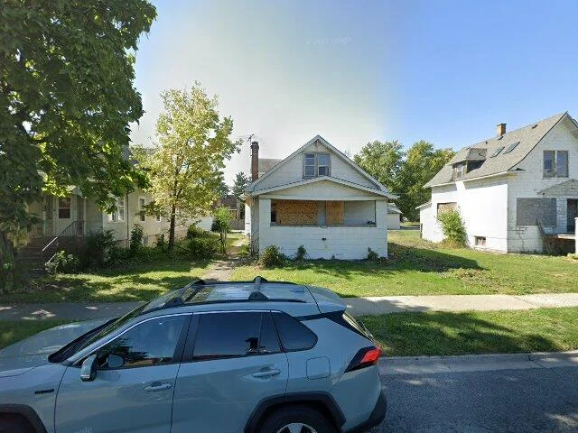 House image located at Maywood, IL 60153