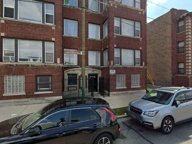 House image located at Minneapolis, MN 55417