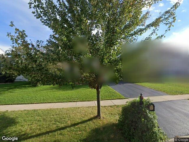 House image located at Oswego, IL 60543