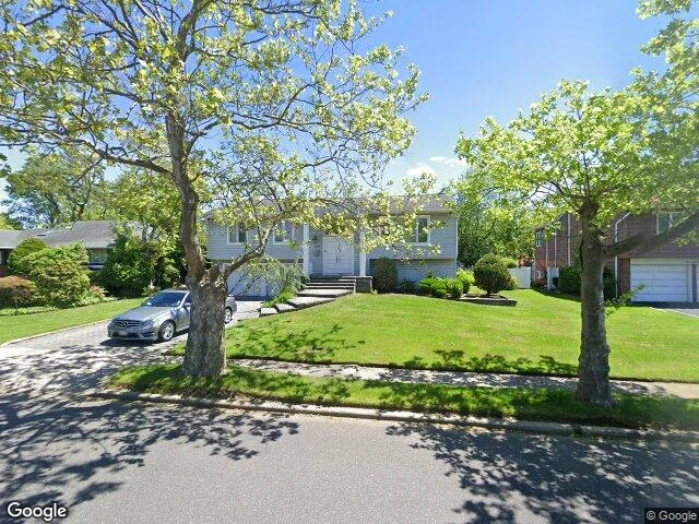 House image located at Roslyn, NY 11576