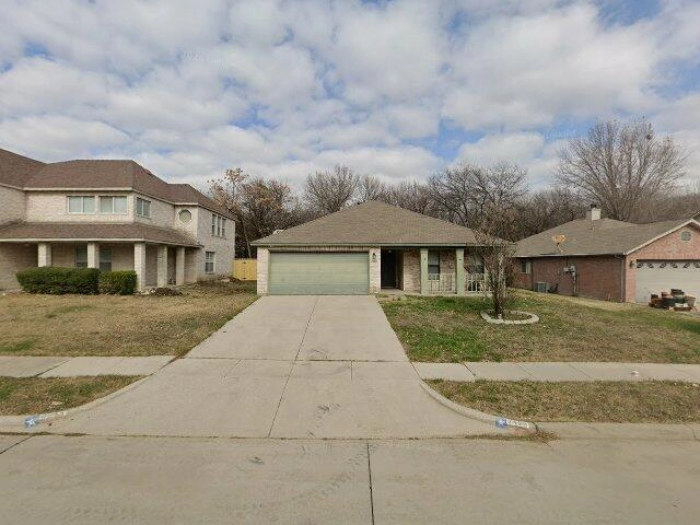 House image located at Grand Prairie, TX 75052