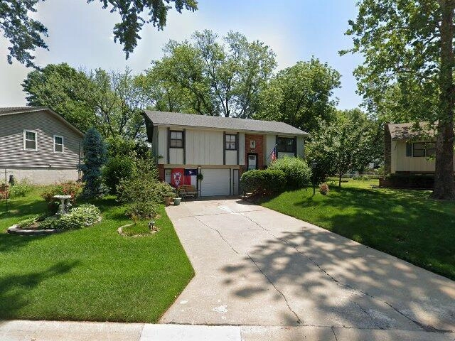 House image located at Olathe, KS 66062