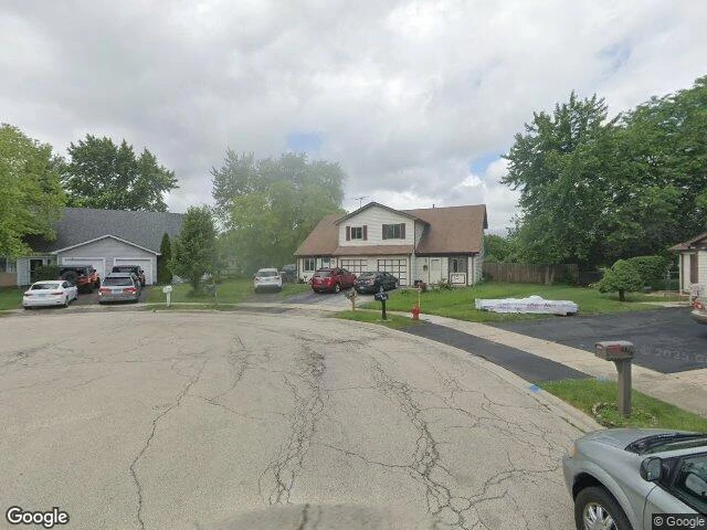 House image located at Aurora, IL 60504