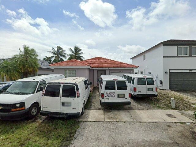 House image located at Miami, FL 33177