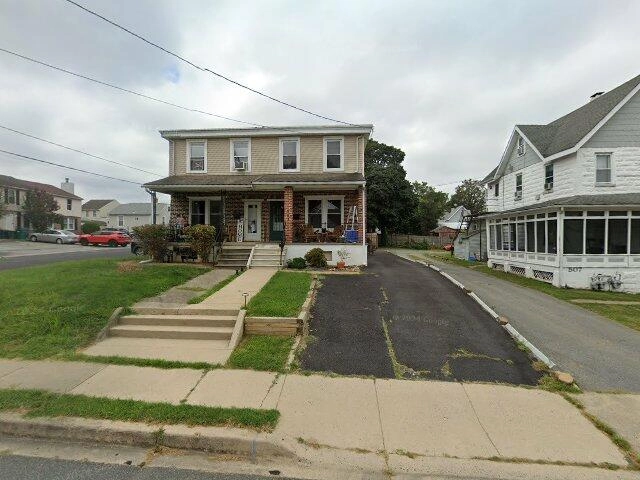 House image located at Wilmington, DE 19807