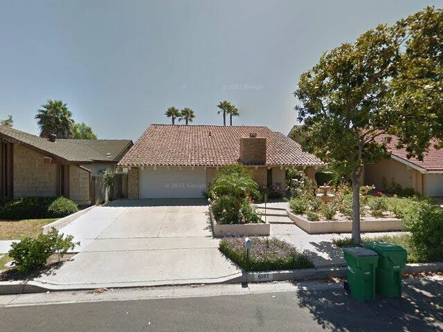 House image located at Irvine, CA 92620