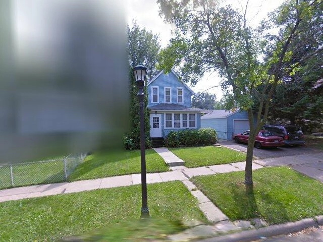 House image located at Saint Paul, MN 55106