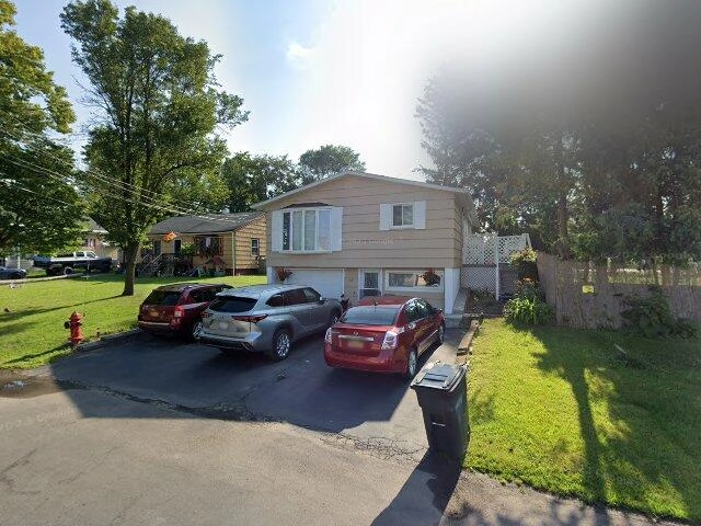 House image located at East Syracuse, NY 13057