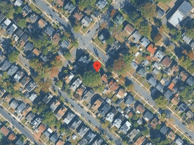 House image located at Newark, NJ 07112