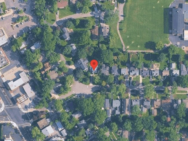House image located at Deerfield, IL 60015
