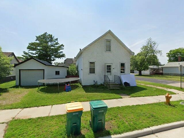 House image located at Marinette, WI 54143