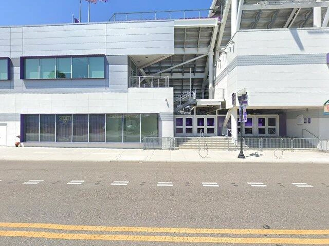 House image located at Hebron, IN 46341