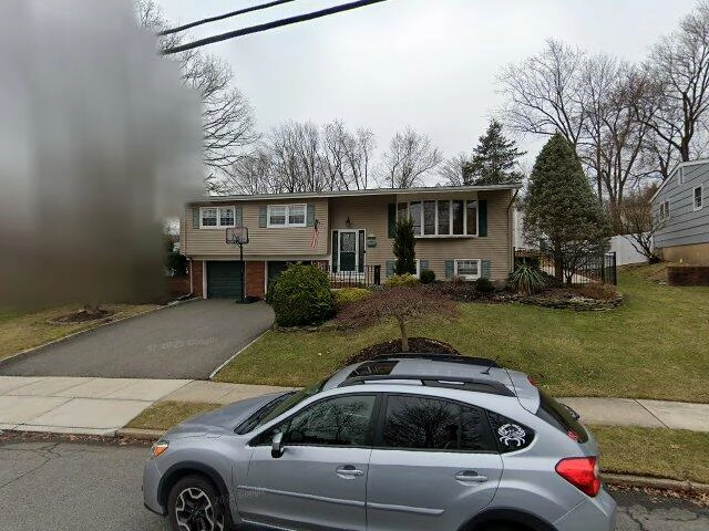 House image located at Edison, NJ 08837