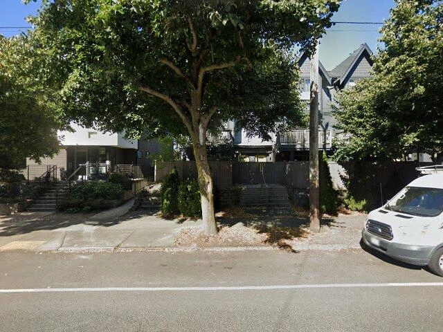 House image located at Seattle, WA 98116