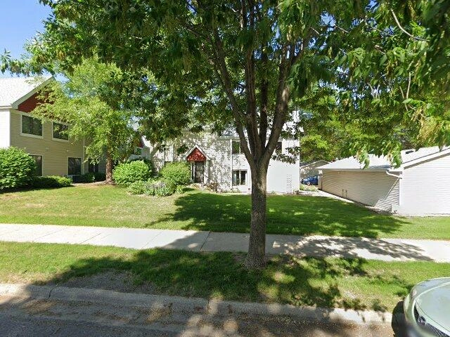 House image located at Minneapolis, MN 55417
