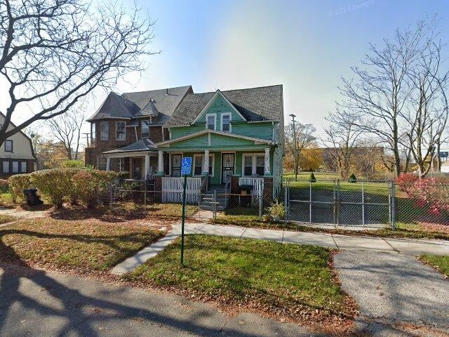 House image located at Detroit, MI 48211