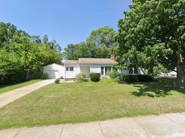 House image located at Peoria, IL 61614