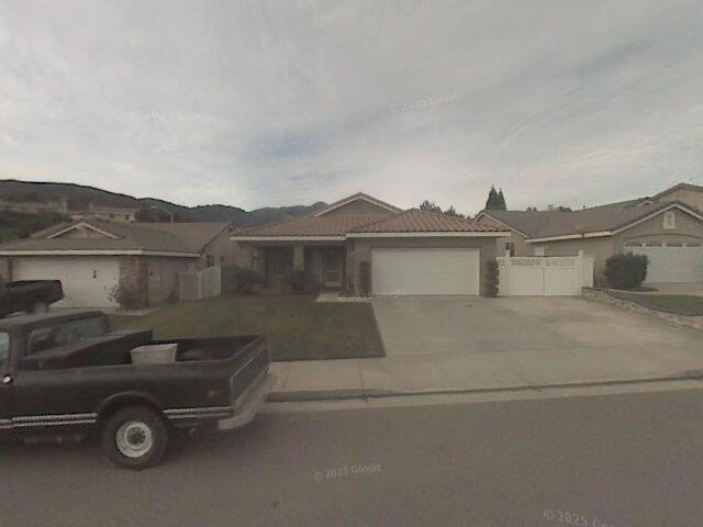 House image located at Corona, CA 92883