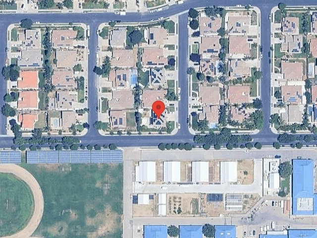House image located at Sanger, CA 93657