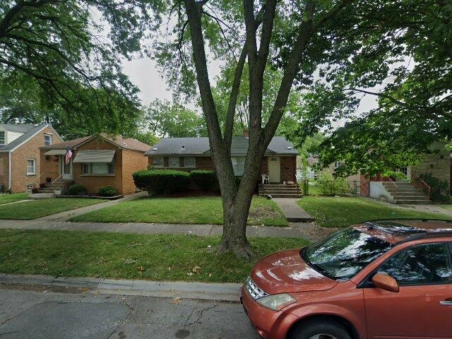 House image located at Riverdale, IL 60827