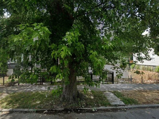 House image located at Chicago, IL 60621