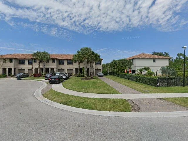 House image located at Lake Worth, FL 33463