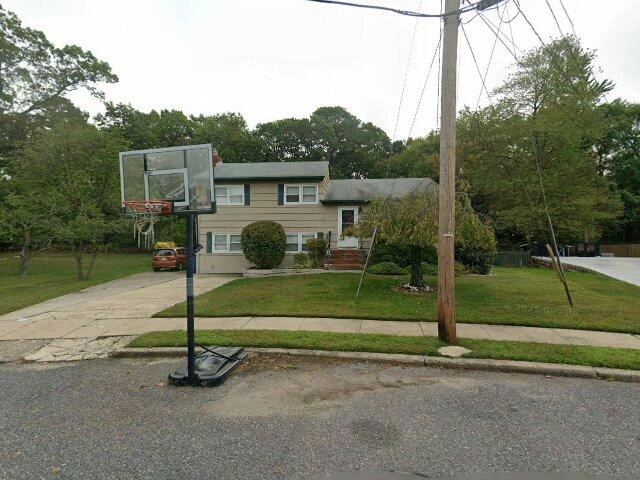 House image located at Spotswood, NJ 08884