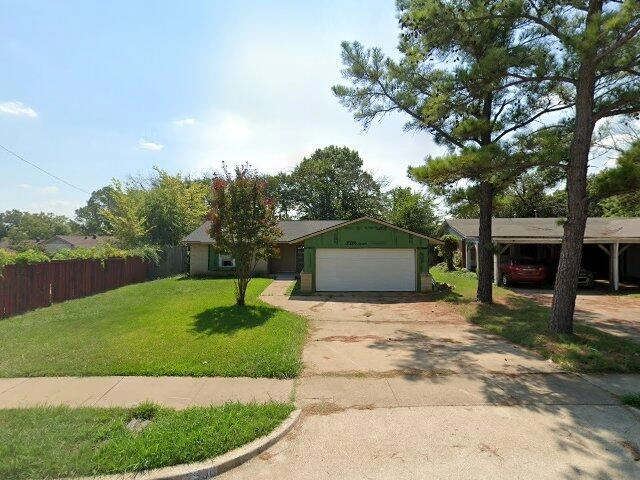 House image located at Irving, TX 75062