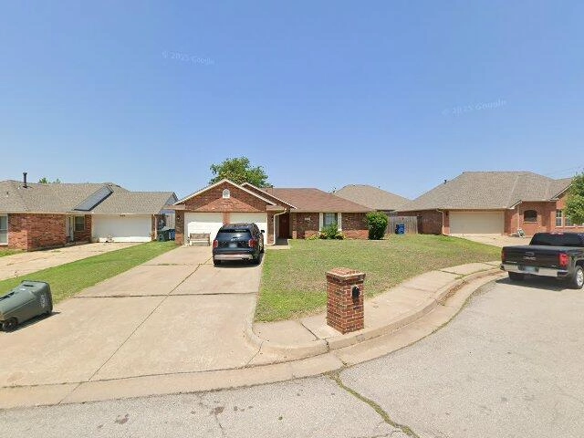 House image located at Edmond, OK 73003