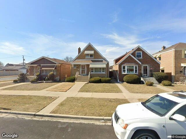 House image located at Chicago, IL 60652