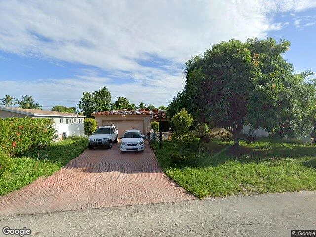 House image located at Hollywood, FL 33023