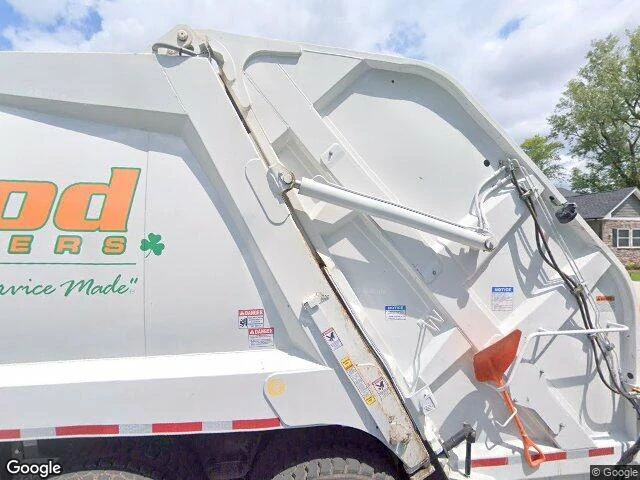 House image located at Robbins, IL 60472