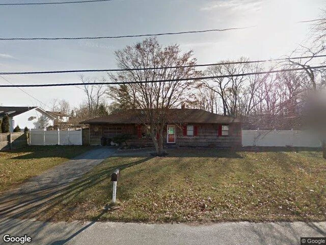 House image located at Mastic Beach, NY 11951