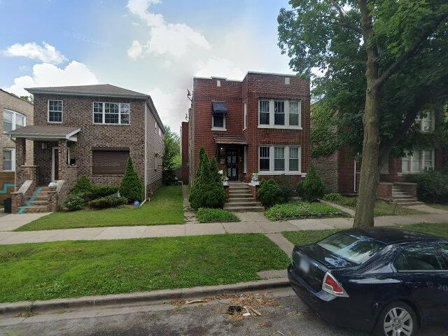 House image located at Chicago, IL 60617