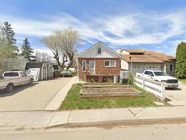 House image located at Saint Paul, MN 55102