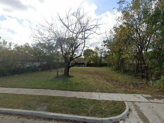 House image located at Dallas, TX 75217