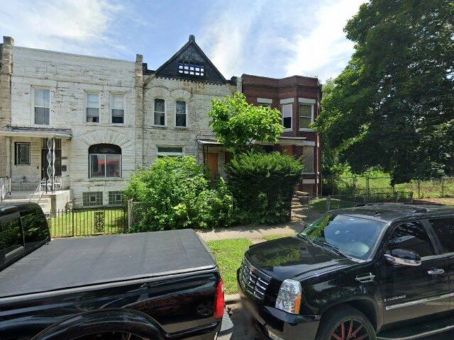 House image located at Chicago, IL 60621