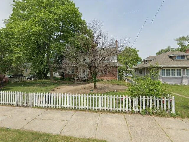 House image located at Penns Grove, NJ 08069