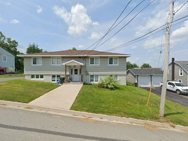 House image located at San Francisco, CA 94134