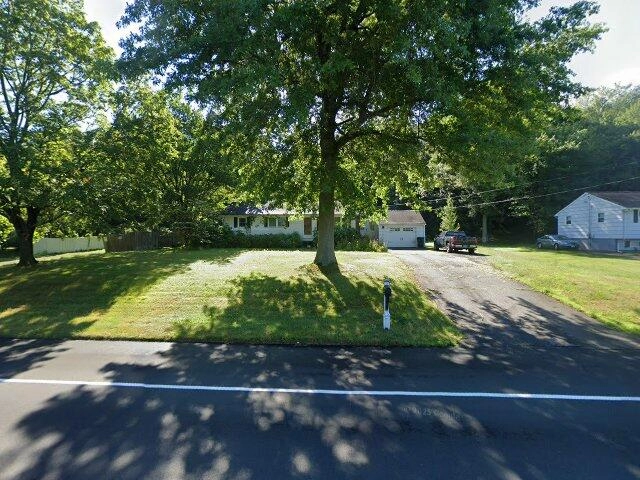 House image located at Meriden, CT 06450