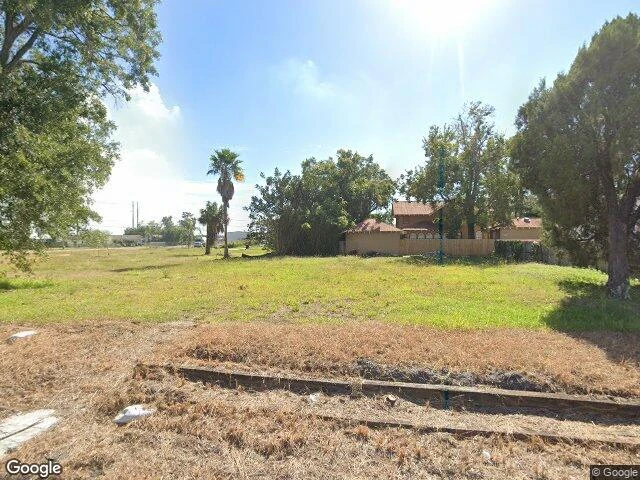 House image located at Tampa, FL 33605