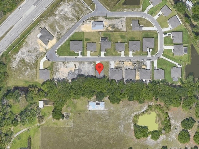 House image located at Eagle Lake, FL 33839