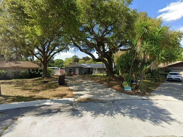 House image located at Seminole, FL 33777