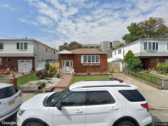 House image located at Staten Island, NY 10309