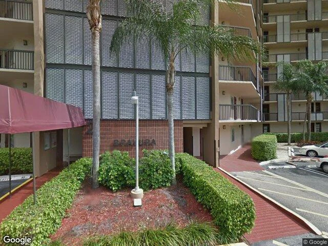 House image located at Miami, FL 33180