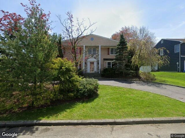 House image located at Scarsdale, NY 10583